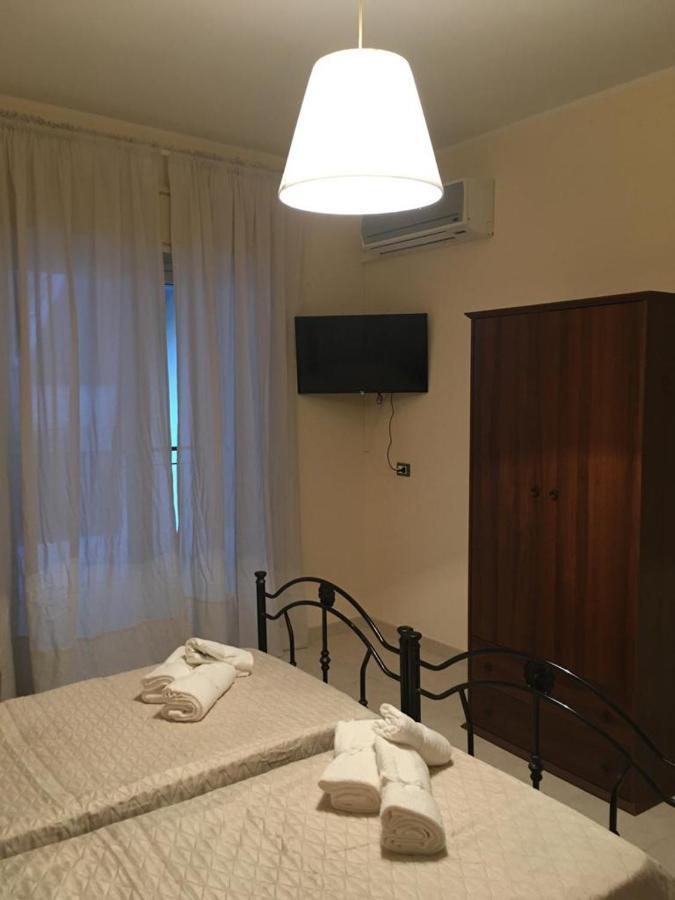 Casa Vacanze, A Due Passi Da Taormina Letojanni Eksteriør billede